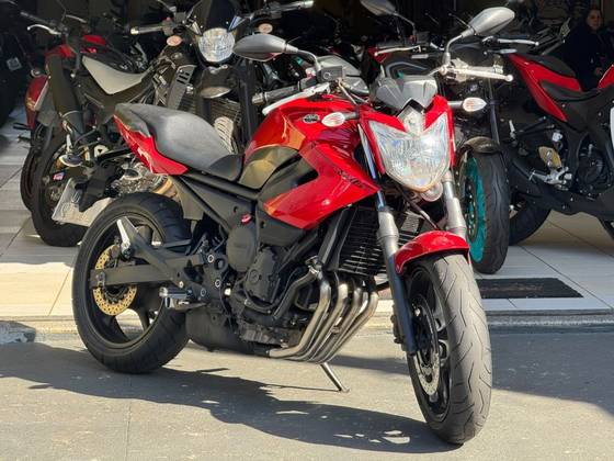 YAMAHA XJ6 N 